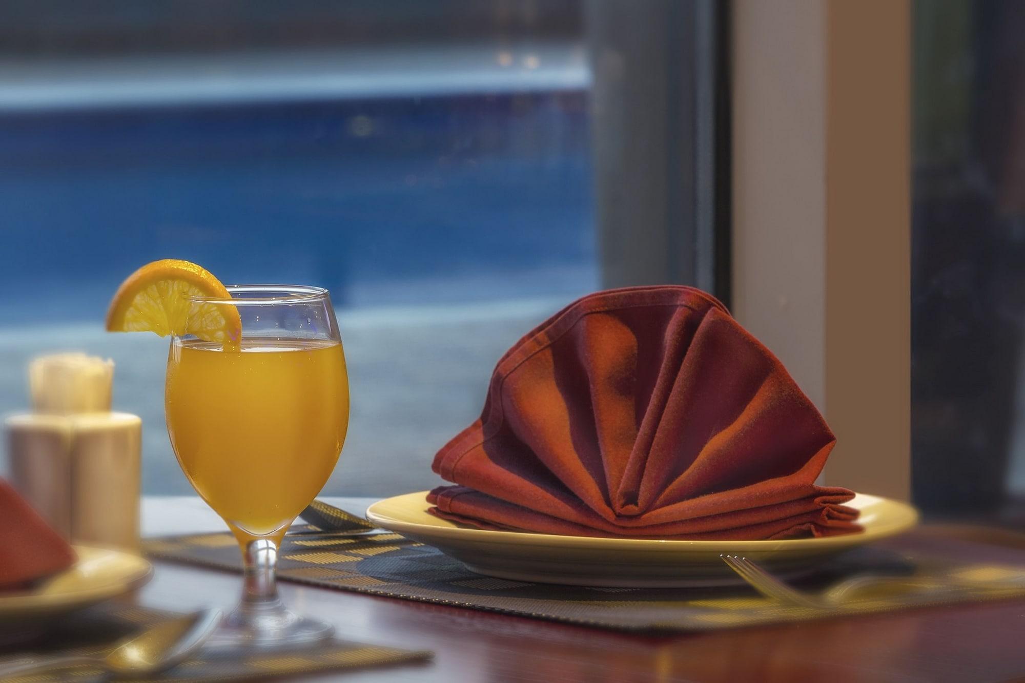 Hotel Royal Phoenicia 4*